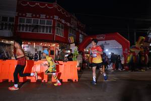 BIB: 
                            <button type="button" onclick="openModal(26221657)" class="btn btn-primary btn-sm float-right btn-popup" data-toggle="modal" data-target=".modal-high-quality">
                        <i class="fas fa-shopping-cart"></i> Add to Cart
                    </button>
                                            <button type="button" onclick="isThisMe(26221657, true)" class="btn btn-success btn-sm float-right btn-popup btn-isme hidden" data-toggle="tooltip" data-placement="bottom" title="นี่คือรูปของคุณใช่ไหม คลิกที่นี่เพื่อเอาเข้าอัลบั้ม">
                        <i class="fas fa-plus"></i> Add to album
                    </button>
                    <button type="button" onclick="isThisMe(26221657, false)" class="btn btn-warning btn-sm float-right btn-popup btn-isnotme hidden">
                        <i class="fas fa-ban"></i> Remove from album
                    </button>